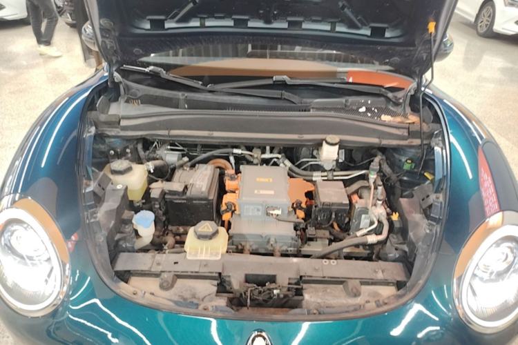 Used ORA Good Cat 2021 500km Long-Range Poseidon Edition Lithium-Ion Battery Engine Bay