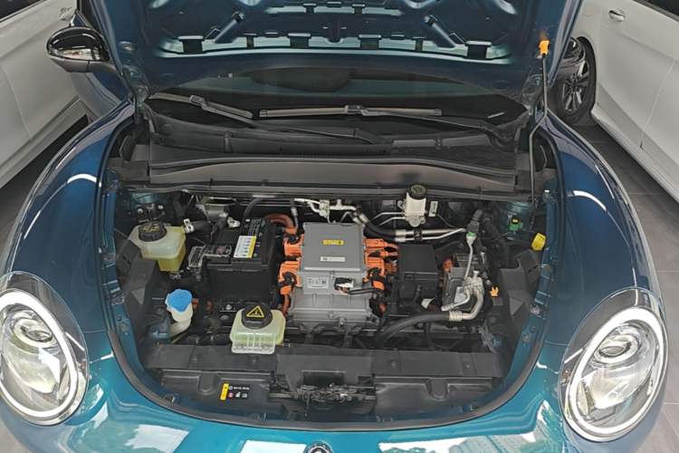 Used ORA Good Cat 2021 400km Standard Range Athena Edition Lithium-Ion Battery Engine Bay