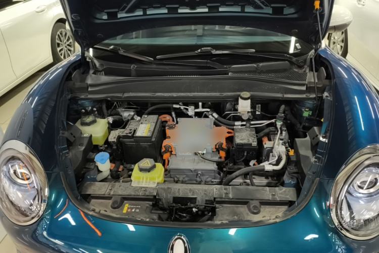 Used ORA Good Cat 2021 400km Standard Range Athena Edition Lithium-Ion Battery Engine Bay