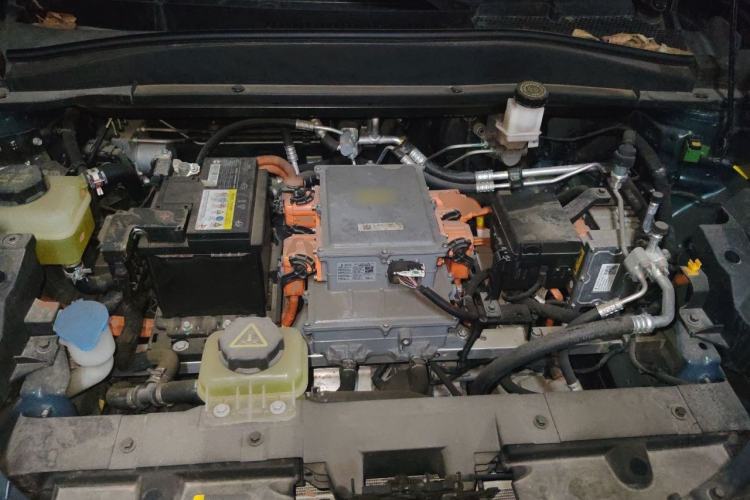 Used ORA Good Cat 2021 400km Standard Range Athena Edition Lithium-Ion Battery Engine Bay