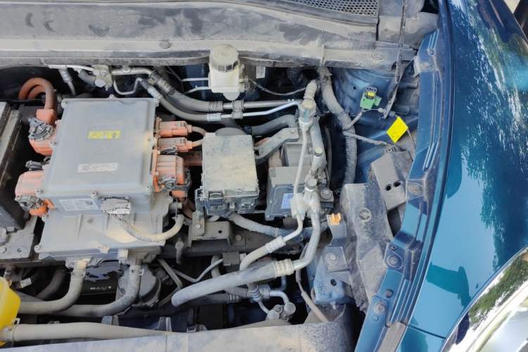 Used ORA Good Cat 2021 400km Standard Range Venus Edition Lithium-Ion Battery Engine Bay Left