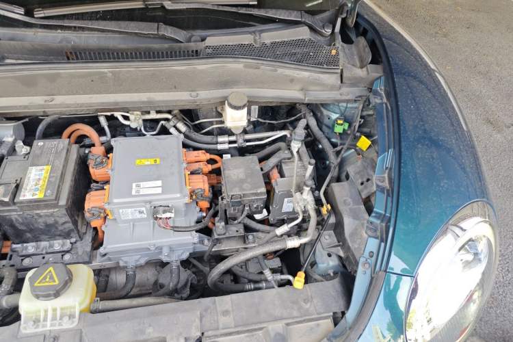 Used ORA Good Cat 2021 500km Long-Range Apollo Edition Ternary Lithium Engine Bay Left