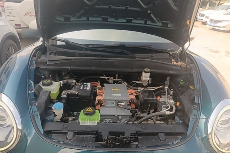 Used ORA Good Cat 2021 400km Standard Range Athena Edition Lithium-Ion Battery Engine Bay