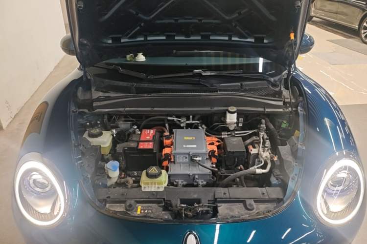 Used ORA Good Cat 2021 400km Standard Range Athena Edition Lithium-Ion Battery Engine Bay