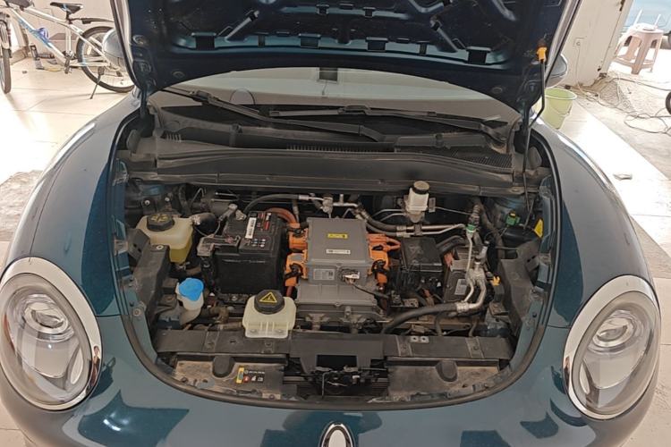 Used ORA Good Cat 2021 400km Standard Range Athena Edition Lithium-Ion Battery Engine Bay