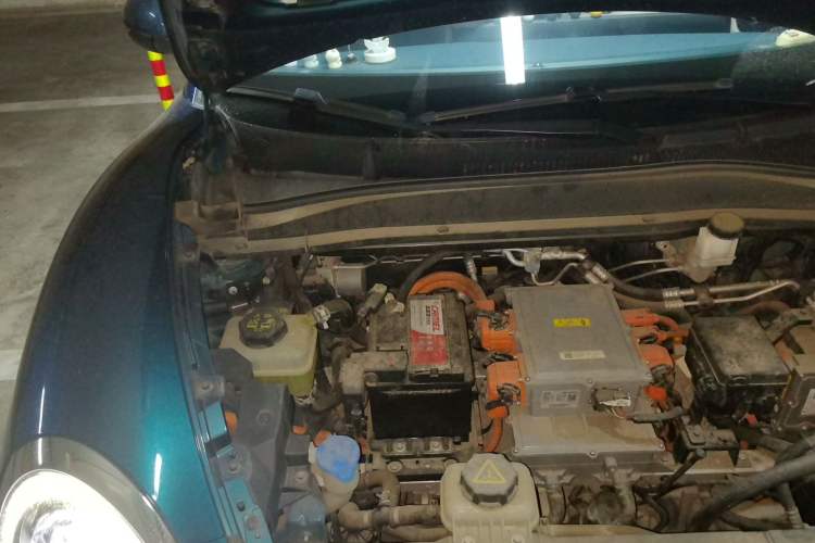 Used ORA Good Cat 2021 400km Standard Range Athena Edition Lithium-Ion Battery Engine Bay Right