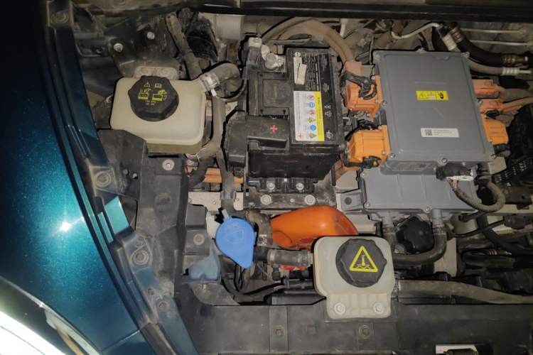 Used ORA Good Cat 2021 400km Standard Range Venus Edition Lithium-Ion Battery Engine Bay Right