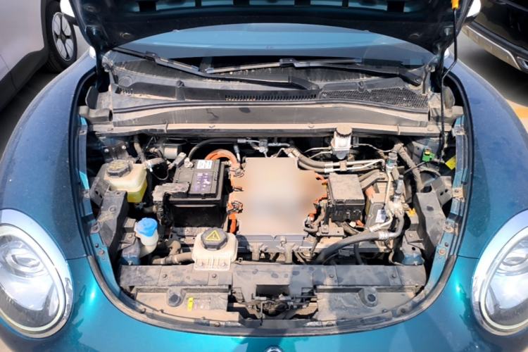 Used ORA Good Cat 2021 400km Standard Range Athena Edition Lithium-Ion Battery Engine Bay