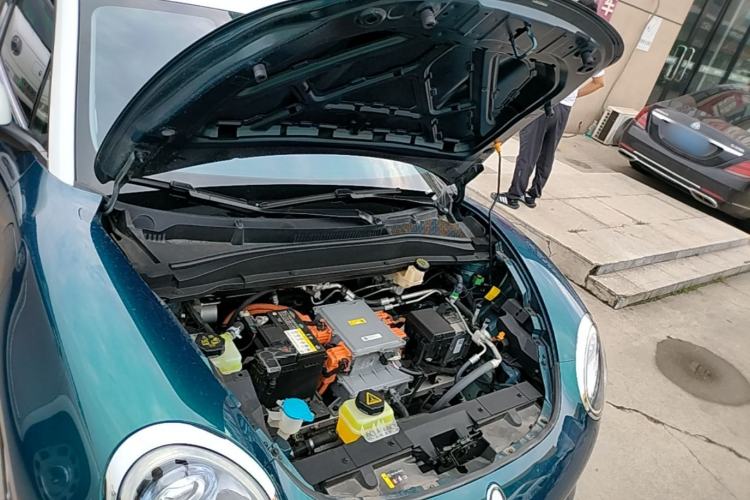 Used ORA Good Cat 2021 400km Standard Range Venus Edition Lithium-Ion Battery Engine Bay