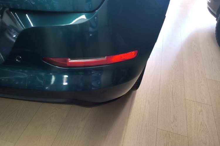 Used ORA Good Cat 2021 400km Standard Range Athena Edition Lithium-Ion Battery Exterior 3