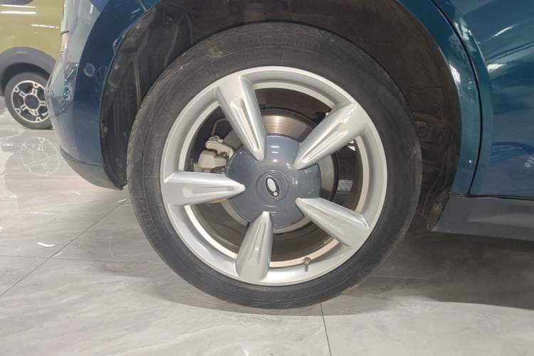 Used ORA Good Cat 2021 400km Standard Range Athena Edition Lithium-Ion Battery Exterior 5
