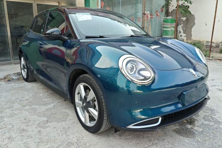 Used ORA Good Cat 2021 400km Standard Range Venus Edition Lithium-Ion Battery Front Right 45 Deg