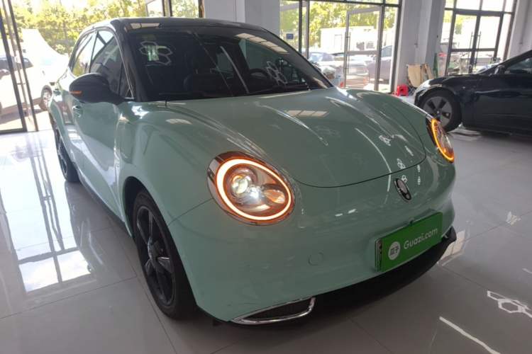 Used ORA Good Cat 2021 500km Long-Range Poseidon Edition Lithium-Ion Battery Front Right 45 Deg