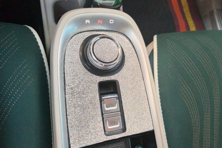 Used ORA Good Cat 2021 400km Standard Range Athena Edition Lithium Iron Phosphate Gear Lever