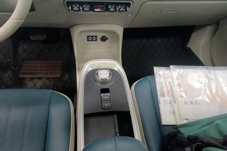 Used ORA Good Cat 2021 400km Standard Range Athena Edition Lithium-Ion Battery Gear Lever