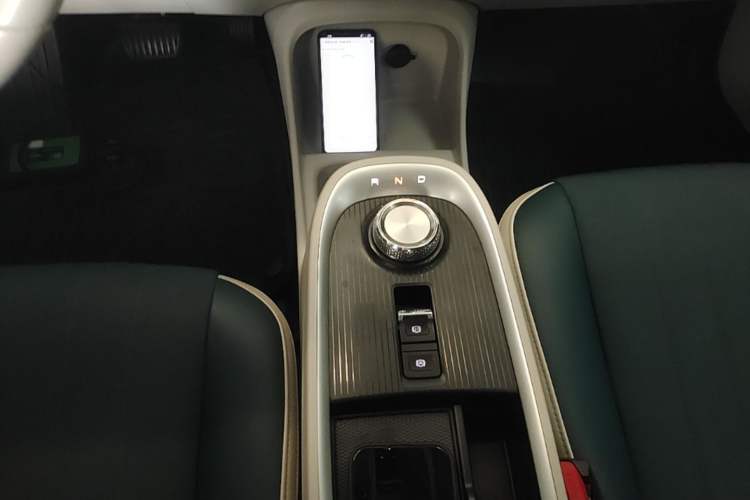 Used ORA Good Cat 2021 400km Standard Range Athena Edition Lithium Iron Phosphate Gear Lever