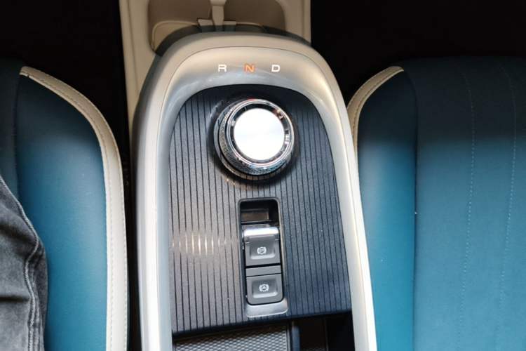 Used ORA Good Cat 2021 400km Standard Range Athena Edition Lithium Iron Phosphate Gear Lever