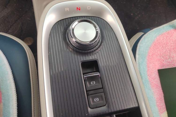 Used ORA Good Cat 2021 400km Standard Range Athena Edition Lithium-Ion Battery Gear Lever