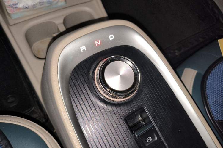Used ORA Good Cat 2021 400km Standard Range Venus Edition Lithium-Ion Battery Gear Lever
