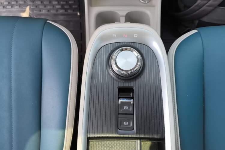 Used ORA Good Cat 2021 400km Standard Range Athena Edition Lithium-Ion Battery Gear Lever