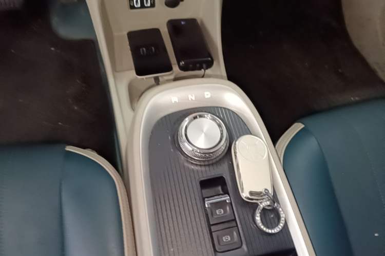 Used ORA Good Cat 2021 400km Standard Range Venus Edition Lithium Iron Phosphate Gear Lever