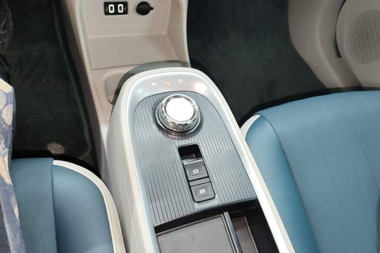 Used ORA Good Cat 2021 400km Standard Range Athena Edition Lithium Iron Phosphate Gear Lever