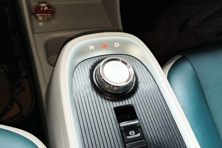 Used ORA Good Cat 2021 400km Standard Range Venus Edition Lithium Iron Phosphate Gear Lever
