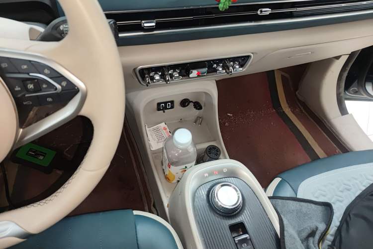 Used ORA Good Cat 2021 400km Standard Range Muse Edition Lithium Iron Phosphate Gear Lever