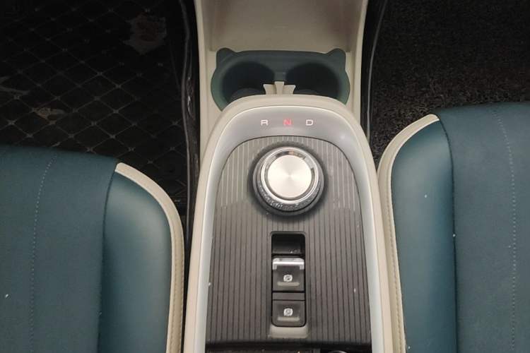 Used ORA Good Cat 2021 400km Standard Range Athena Edition Lithium Iron Phosphate Gear Lever