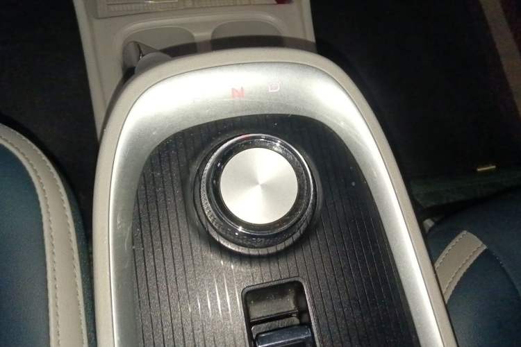 Used ORA Good Cat 2021 400km Standard Range Athena Edition Lithium Iron Phosphate Gear Lever