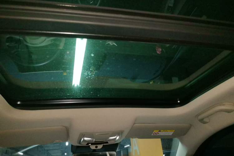 Used ORA Good Cat 2021 400km Standard Range Athena Edition Lithium-Ion Battery Headliner