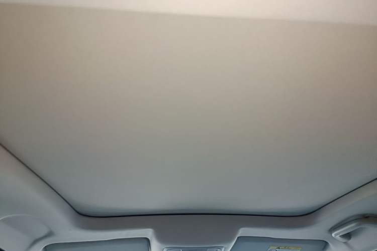 Used ORA Good Cat 2021 500km Long-Range Poseidon Edition Lithium-Ion Battery Headliner