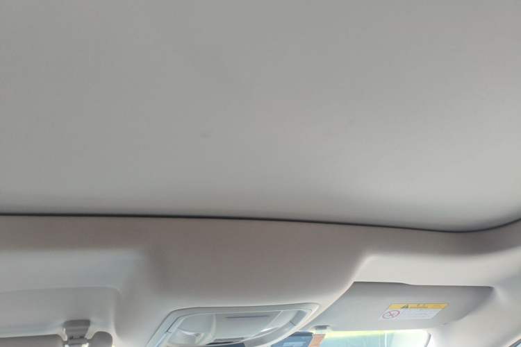 Used ORA Good Cat 2021 400km Standard Range Athena Edition Lithium Iron Phosphate Headliner