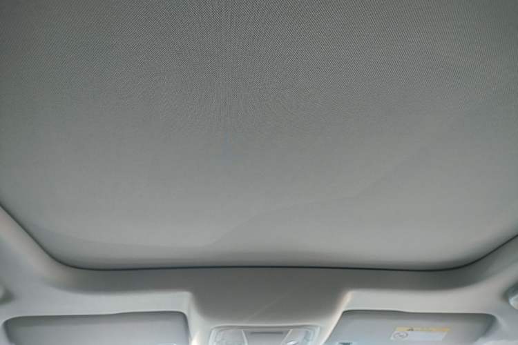 Used ORA Good Cat 2021 400km Standard Range Business Edition Lithium-Ion Battery Headliner