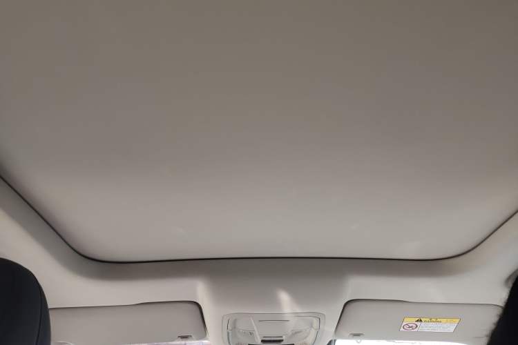 Used ORA Good Cat 2021 400km Standard Range Venus Edition Lithium-Ion Battery Headliner