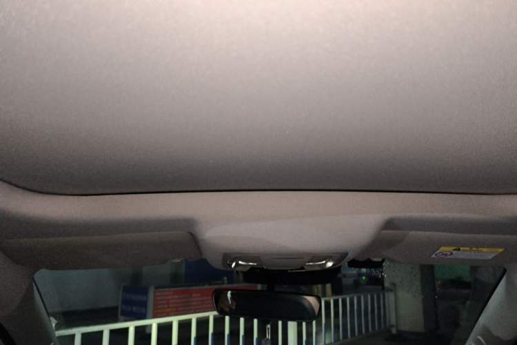Used ORA Good Cat 2021 400km Standard Range Venus Edition Lithium-Ion Battery Headliner