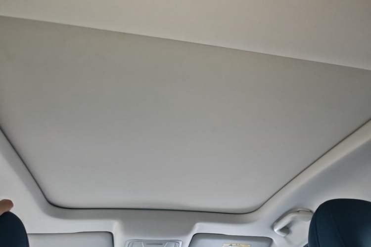 Used ORA Good Cat 2021 500km Long-Range Poseidon Edition Lithium-Ion Battery Headliner