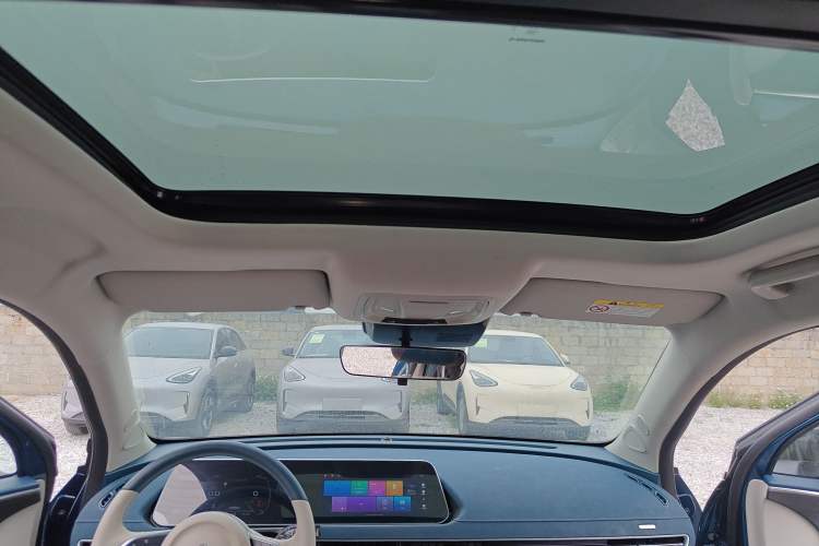 Used ORA Good Cat 2021 400km Standard Range Venus Edition Lithium-Ion Battery Headliner