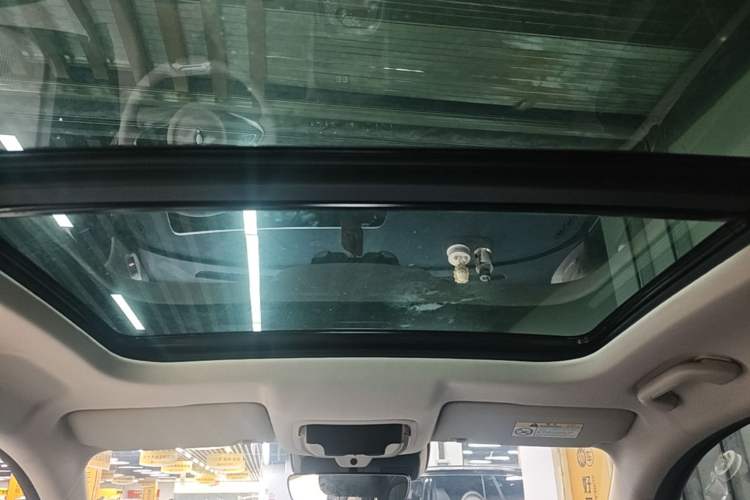 Used ORA Good Cat 2021 400km Standard Range Athena Edition Lithium-Ion Battery Headliner