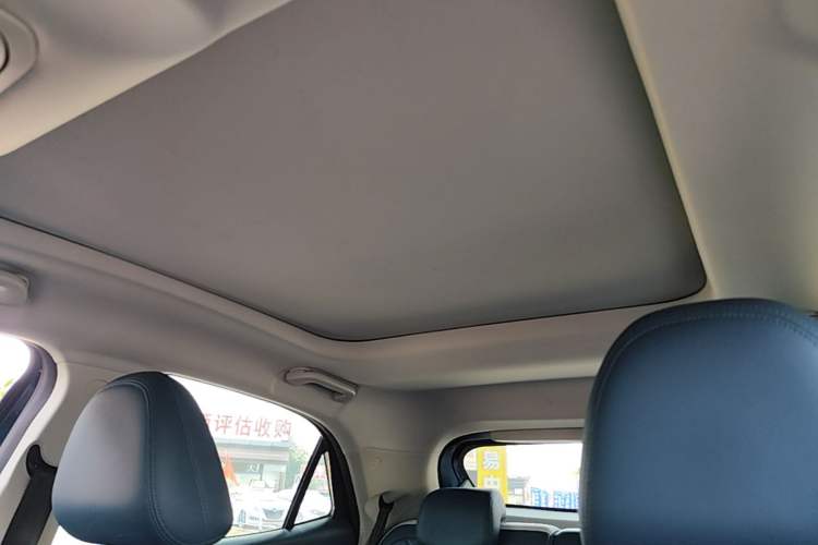 Used ORA Good Cat 2021 400km Standard Range Venus Edition Lithium Iron Phosphate Headliner