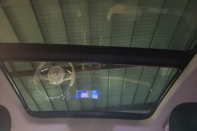 Used ORA Good Cat 2021 400km Standard Range Venus Edition Lithium-Ion Battery Headliner