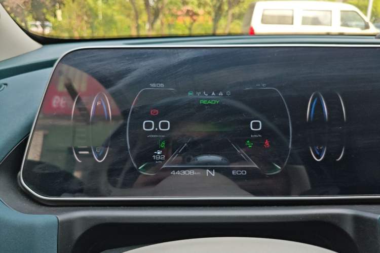 Used ORA Good Cat 2021 400km Standard Range Venus Edition Lithium-Ion Battery Instrument Cluster