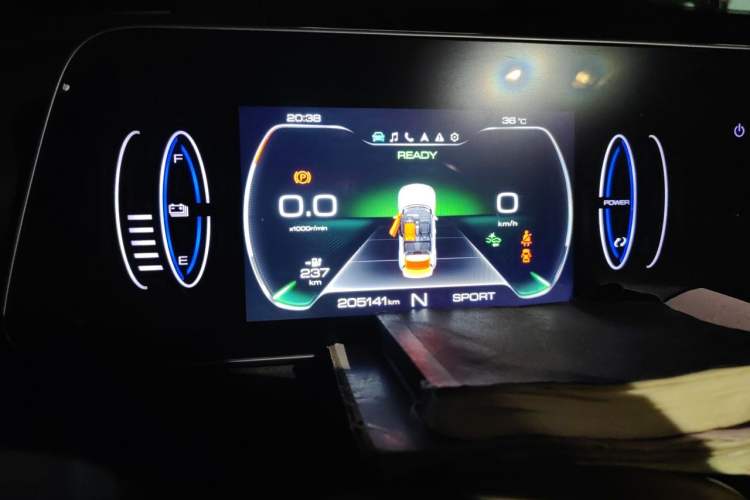 Used ORA Good Cat 2021 400km Standard Range Venus Edition Lithium-Ion Battery Instrument Cluster