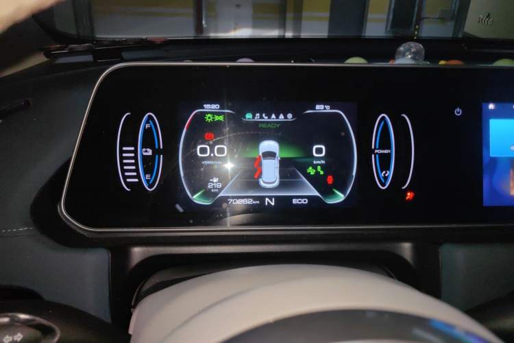 Used ORA Good Cat 2021 400km Standard Range Athena Edition Lithium-Ion Battery Instrument Cluster