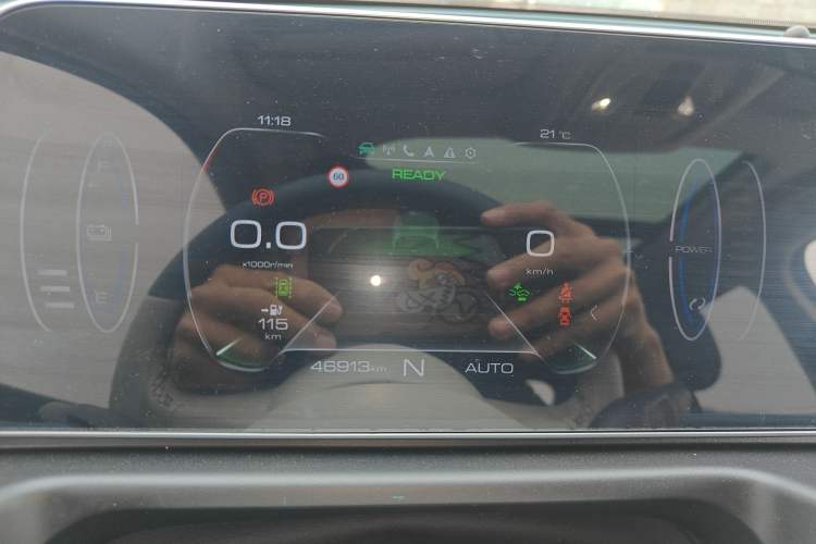 Used ORA Good Cat 2021 400km Standard Range Venus Edition Lithium-Ion Battery Instrument Cluster
