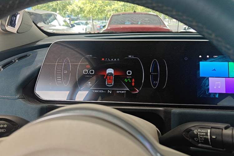 Used ORA Good Cat 2021 400km Standard Range Athena Edition Lithium-Ion Battery Instrument Cluster
