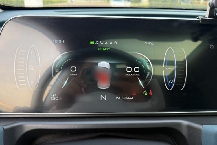Used ORA Good Cat 2021 400km Standard Range Athena Edition Lithium-Ion Battery Interior 1