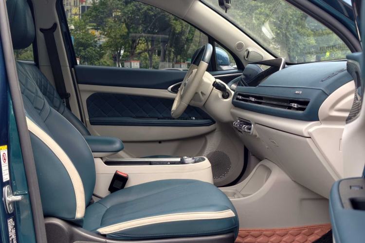Used ORA Good Cat 2021 400km Standard Range Athena Edition Lithium-Ion Battery Interior 2