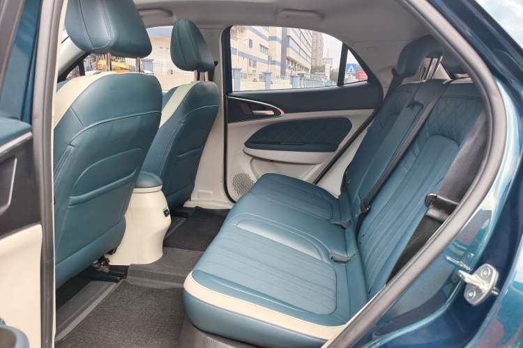 Used ORA Good Cat 2021 400km Standard Range Athena Edition Lithium-Ion Battery Interior 2