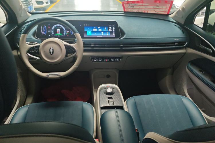 Used ORA Good Cat 2021 400km Standard Range Venus Edition Lithium-Ion Battery Interior 2
